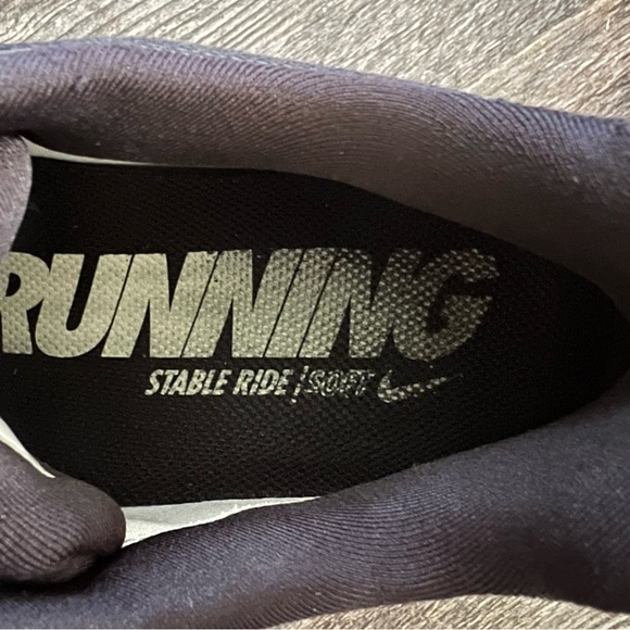 NIKE Lunarglide 6 Running Shoes - Picture 8 of 10